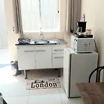 Studio London Proximo Ao Metro